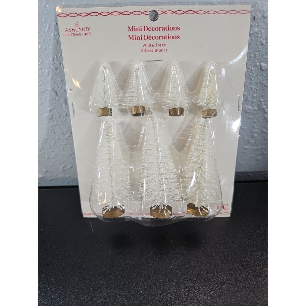 Ashland Christmas Tree White Decorationsβ White Holiday Dollhouse Cottagecore